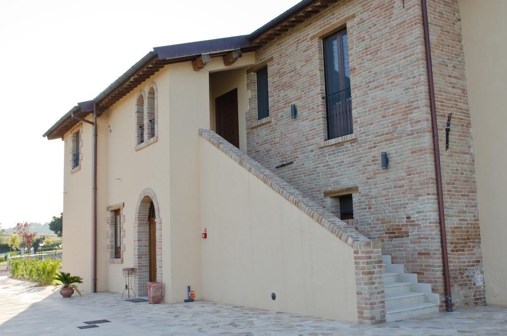 Вилла Il Gigante Appignano del Tronto Экстерьер фото